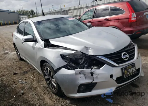 2017 Nissan Altima 2.5 from USA, damaged, VIN 1N4AL3AP8HC228465